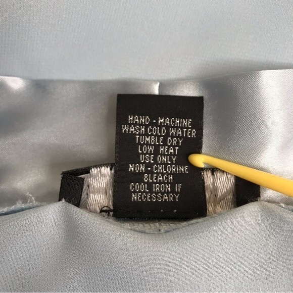 Halston Satin Trim Chiffon Bath Robe Light Blue Attached Tie Women Size Medium - Picture 13 of 16